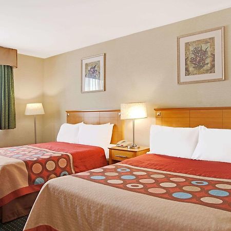 Knights Inn - Jfk Airport Нью-Йорк Экстерьер фото