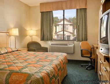 Knights Inn - Jfk Airport Нью-Йорк Номер фото